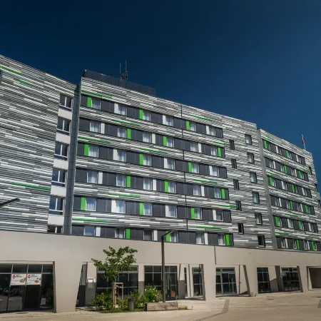 Holiday Inn Express STRASBOURG - CENTRE by IHG Отели рядом с достопримечательностью «Площадь Гютенбер»