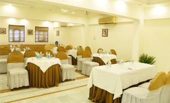 Hotel Shiva Residency