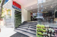 Treebo Greenwood Premier Suites, Old Airport Road Các khách sạn gần Shiv Mandir Temple