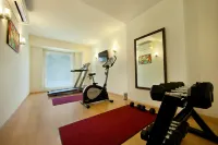 Red Fox by Lemon Tree Hotels, East Delhi - Gym