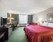 Fairfield Inn & Suites Bakersfield Central Hotels in Bakersfield