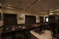 Hotel Vetro Inn