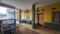 Griya Euis Dan Aisha Syariah Hotels in Kibin