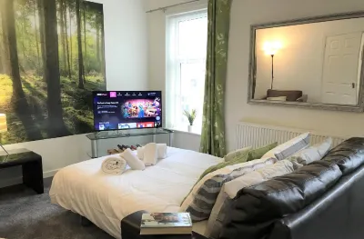 Restful 1-Bedroom Flat in St Helens Hotels near Rainford