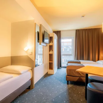 B&B HOTEL Stuttgart-Bad Cannstatt Hotels near Sepulchral Chapel (Grabkapelle)