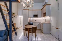 Modern Luxury 1-BR Apartment