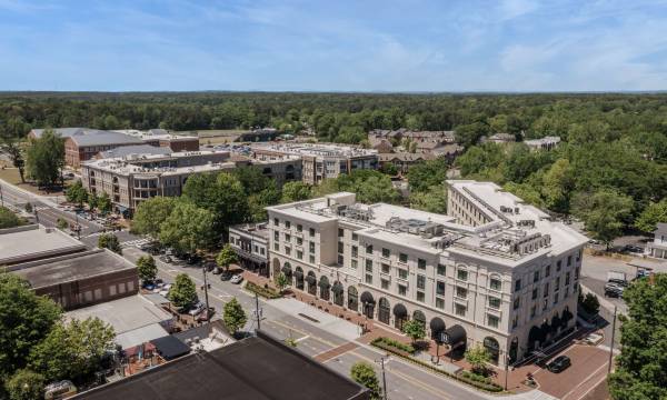 The Hamilton Alpharetta, Curio Collection by Hilton
