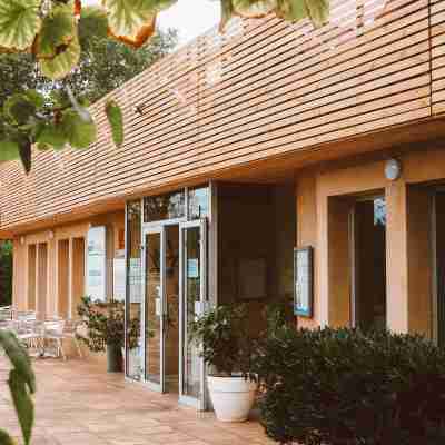 Hôtel Kyriad Castres Hotel Exterior