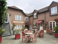 The Penny Farthing Hotel Hotel di Bourne End