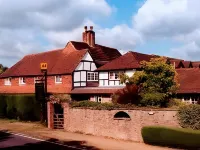 Random Hall Hotels in Horsham