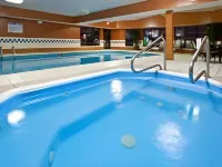 MUNCIE PLACE HOTEL & SUITES by IHG - Pools