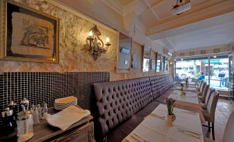 Nobel Hostel Guesthouse