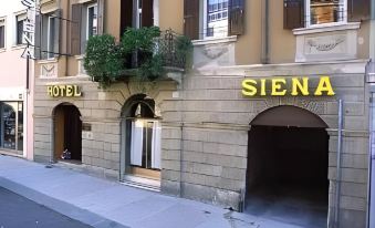 Hotel Siena