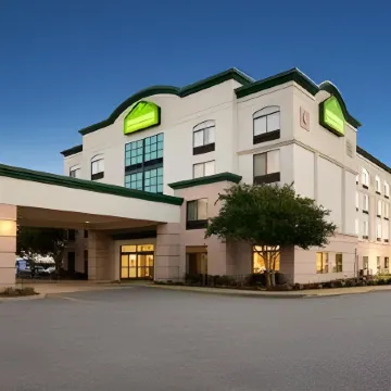 Wingate by Wyndham Chesapeake