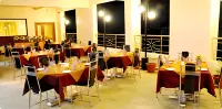 Hotel Arasan Sapthagiri - servizio colazione