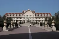 가르다랜드 호텔 Chiesa Cristiana Evangelica 주변 호텔