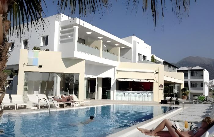 Angela Suites Boutique Hotel