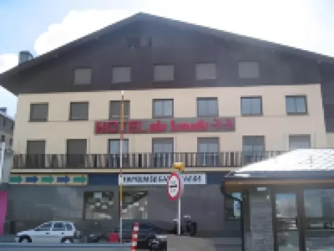 ホテル レフュジ デル イサール のホテル