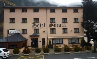 Hotel Sucara - Housity
