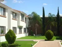 La Posada Hotel y Suites Hotels near Alfonso Lastras Stadium