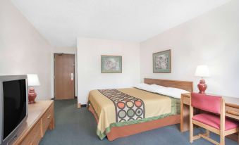 Super 8 by Wyndham Queensbury Glens Falls/Lake George Area