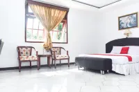 RedDoorz Plus @ Tirta Kencana Hotel