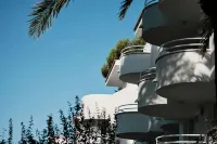 Prinsotel la Pineda - parking