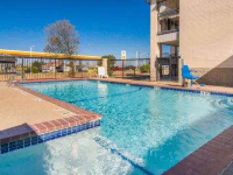 Quality Inn & Suites Hôtels à : Weatherford