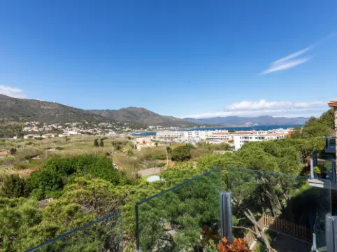 La Fonollera 塞爾瓦港酒店