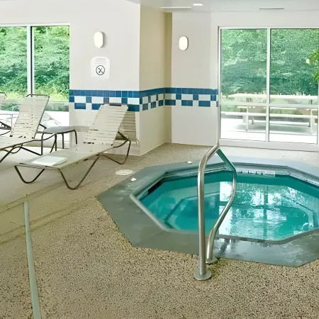 Fairfield Inn & Suites Brunswick Freeport