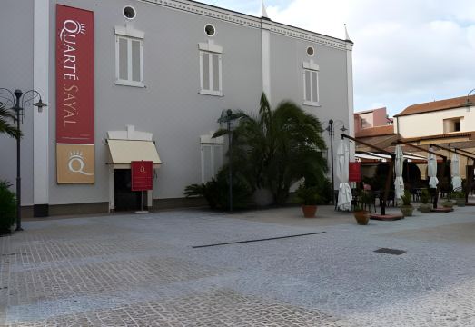 Quarté Sayàl Hotel Overview