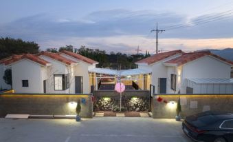 Gyeongju Magpie Pool Villa