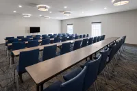 Holiday Inn Express & Suites Brattleboro Hotels in Dummerston