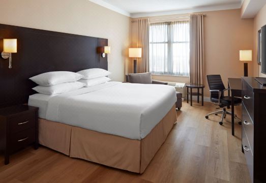 델타 호텔스 바이 메리어트 구엘프