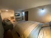 Newly Renovated 1br1ba With Asian Style Tea Room