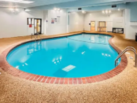 Quality Inn St. Paul-Minneapolis-Midway Hotels in Saint Paul