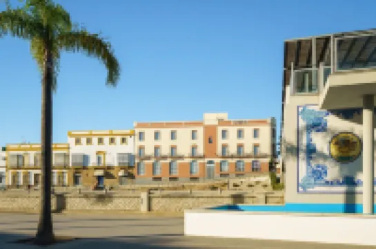 คริซอล ชิคลานา โรงแรมใน