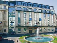 Visionapartments Bucharest - Contactless Check-IN Hotels near Children's World Park