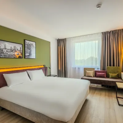 Campanile Warszawa Polnoc Hotels near Targówek