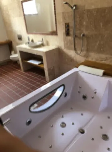 斯勒貝赫公園餐廳客房飯店