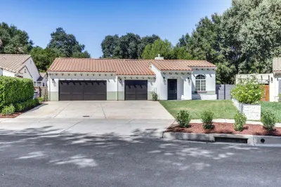 Atascadero Home: Hot Tub, Backyard Oasis