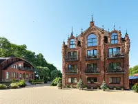 Dakhovskaya Sloboda Hotel