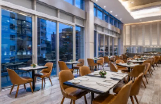 麥德林萬豪酒店