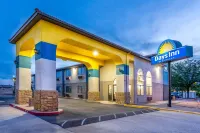 Days Inn by Wyndham Los Lunas Hotels near Belen Flea Market