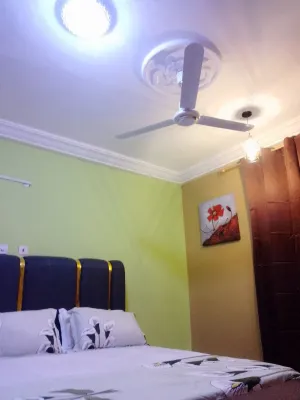 Shark's guest house Hotel di Abura Asebu Kwamankese