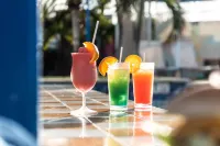 Tryp by Wyndham Aruba Adults Only Hotel - Baarit