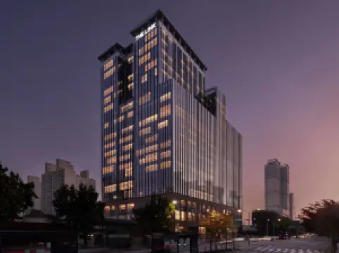 The Link Seoul, a Tribute Portfolio Hotel by Marriott