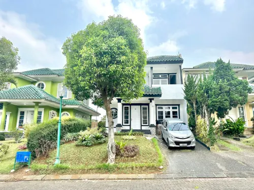 Villa Hasha 2 With Pool and Billiard Hotels in Pacet