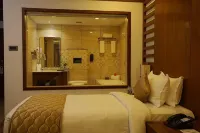 Hotel Karthika Park Hotels in Kazhakuttam