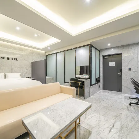 Ansan Island Hotel